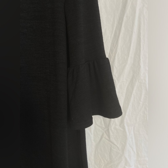 GAP Ponte bell sleeve shift dress Size Medium NEW - Picture 6 of 9